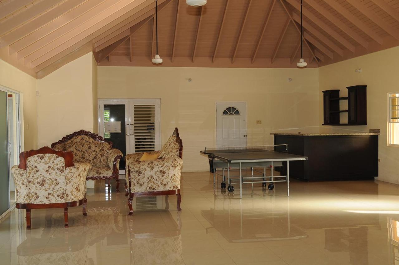 Ocho Rios - Drax Hall Country Club 2-Bed Luxury Villa 奥乔里奥斯 外观 照片