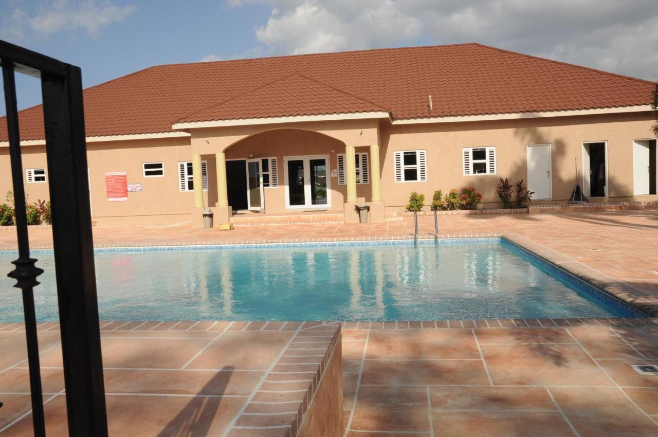 Ocho Rios - Drax Hall Country Club 2-Bed Luxury Villa 奥乔里奥斯 外观 照片